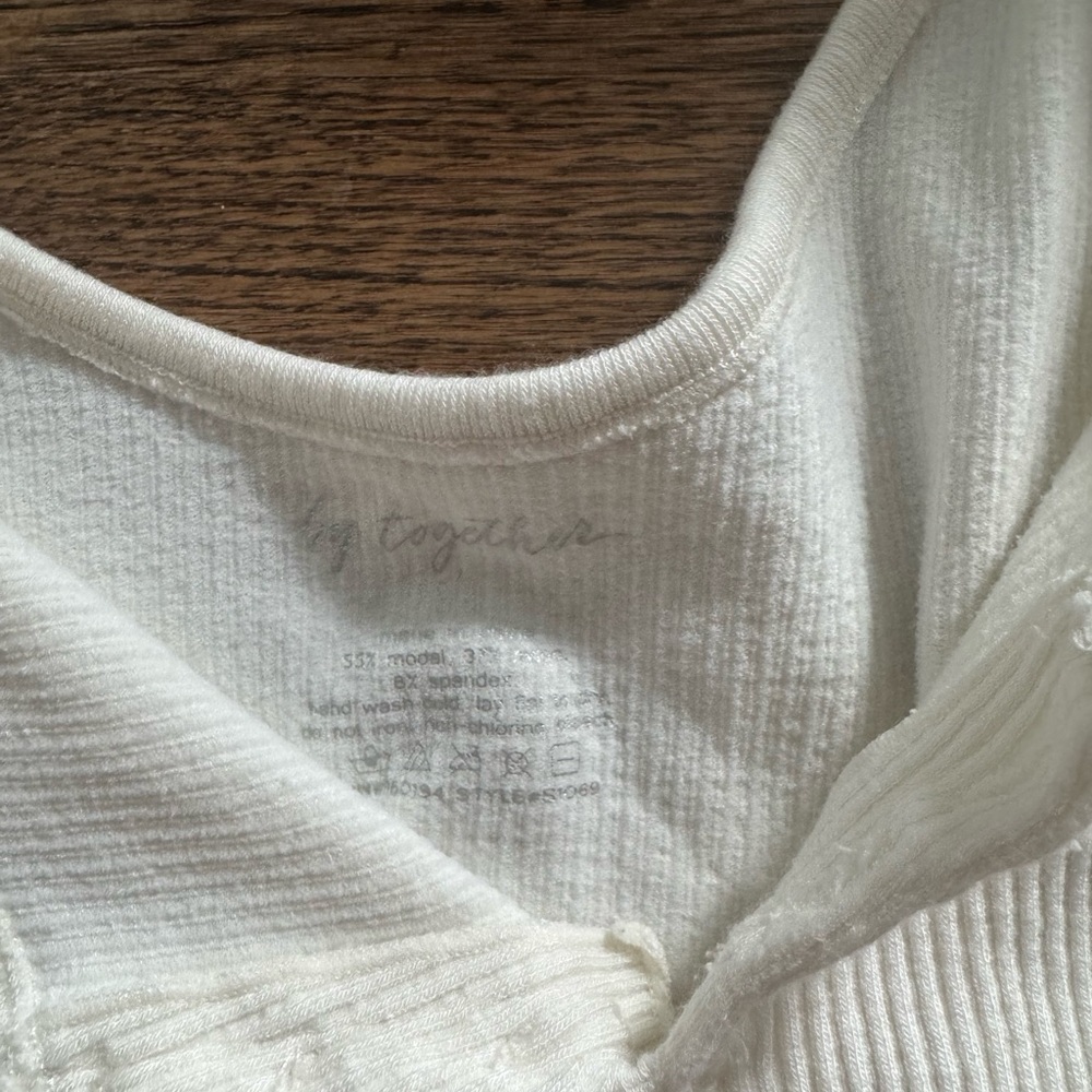 White Ribbed Button-Front Women's Top - Picture 2 of 3